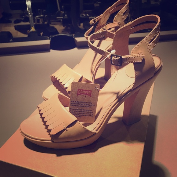 Women’s Camper Chantal Size 8 - NEW in box - Picture 1 of 5
